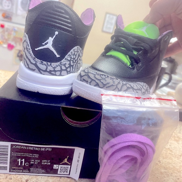 SOLD💕 - Picture 2 of 5